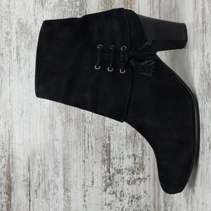 🟩VanEli Black Suede Ankle Cuff Heeled Booties w/ Tassels